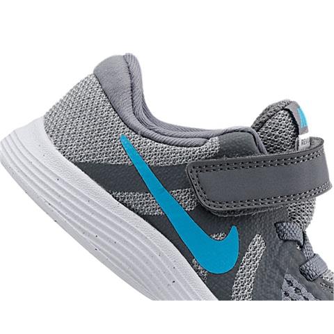 Nike Revolution 4 943304-014