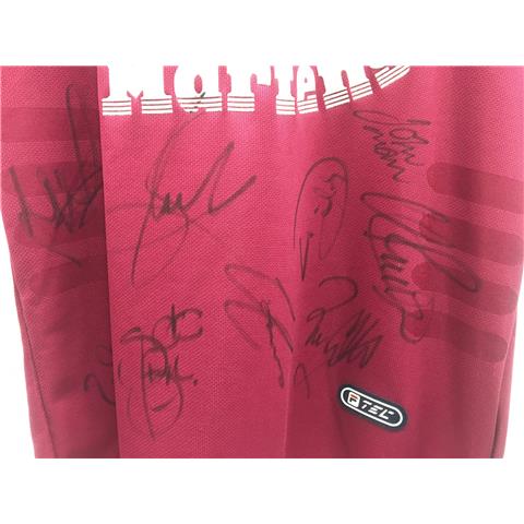 West Ham Utd Home Multi-Signed Shirt 2001/2002 -15 Signatures - (Stock 114)