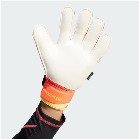 Adidas Predator Match Fingersave Goalkeeper Gloves IQ4037