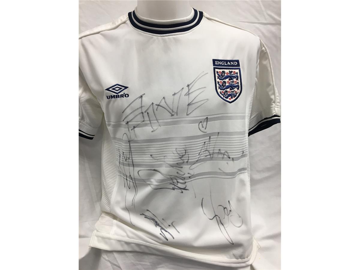 England Home Euro 2000 Shirt Signed by Pop Group 5ive - Stock 92