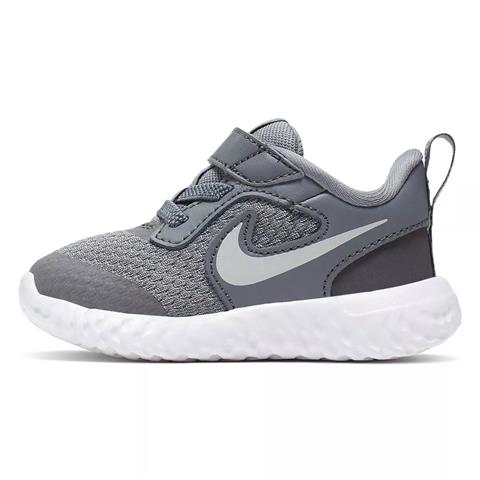 Nike Revolution 5 BQ5673-004
