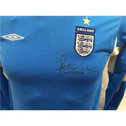 England Goalkeeper Shirt Signed By Peter Shilton 2004/05 - Stock PS/2