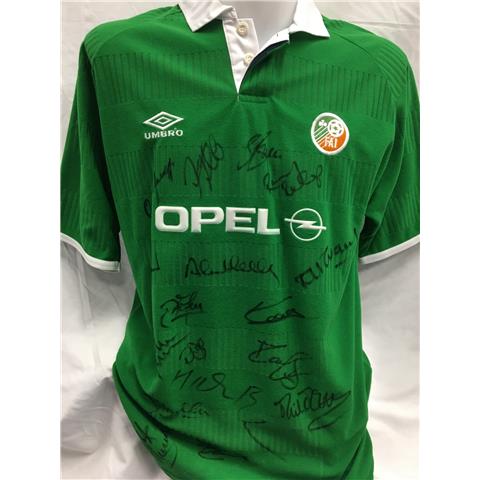 Ireland FAI Home Multi-Signed Shirt 2000/01 - Stock IRE1