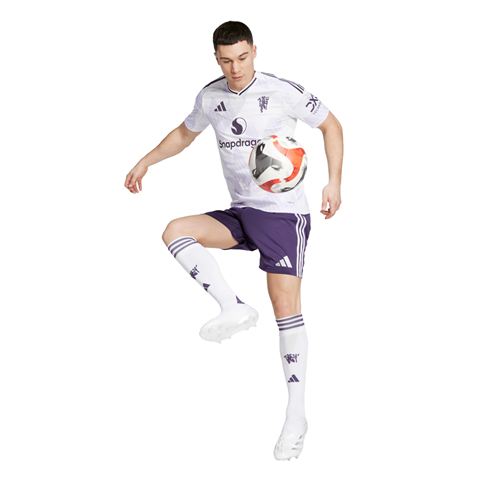 Adidas Manchester United Away Shorts 2025/26 KA5443